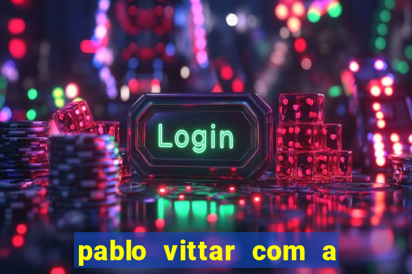 pablo vittar com a camisa do fluminense