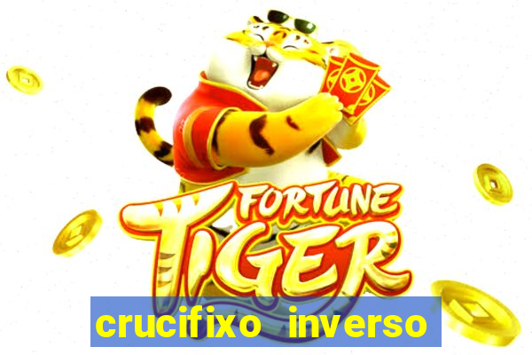 crucifixo inverso com halteres