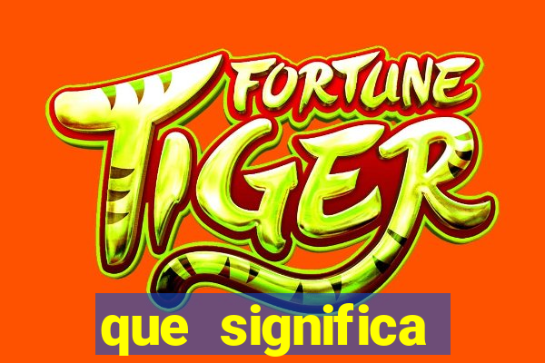 que significa sonhar tomando cerveja
