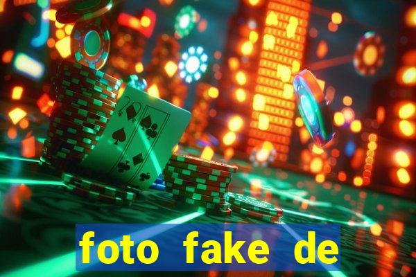 foto fake de menina cacheada