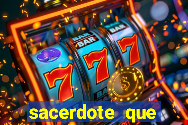 sacerdote que morreu no santo dos santos