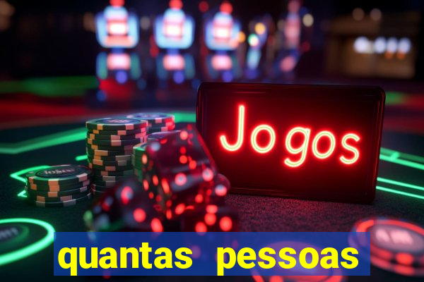quantas pessoas cabem no beto carrero