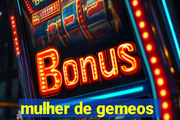 mulher de gemeos